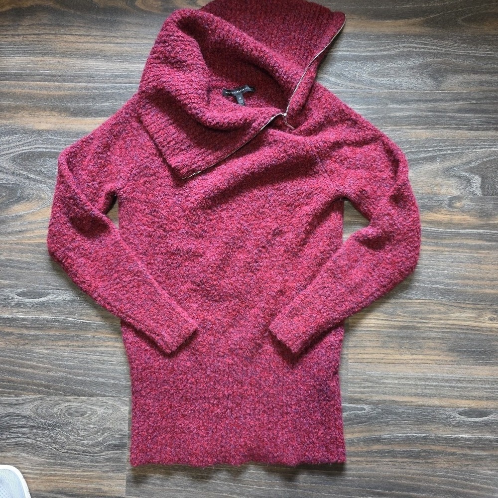 White House Black Market Magenta Pink‎ Boucle Asymmetrical Zip Sweater Medium